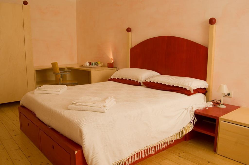 La Tata B&B Леричи Номер фото